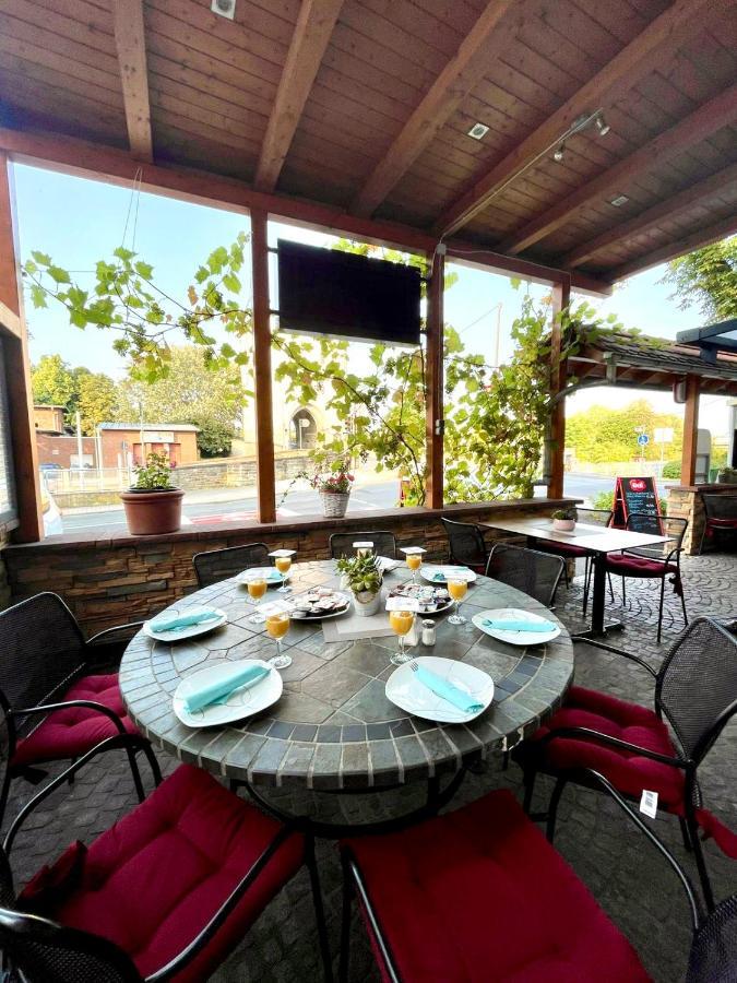 Zum Weissen Ross Hotel Лимбург-на-Лане Екстериор снимка