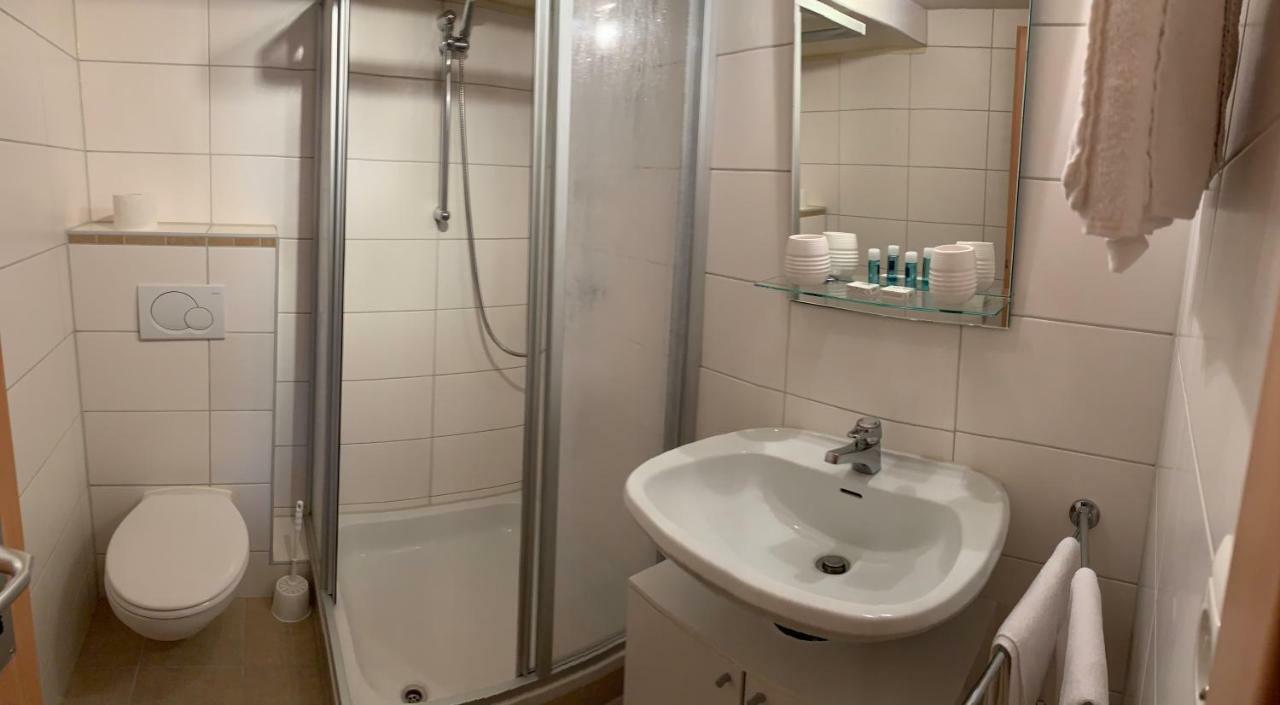 Zum Weissen Ross Hotel Лимбург-на-Лане Екстериор снимка