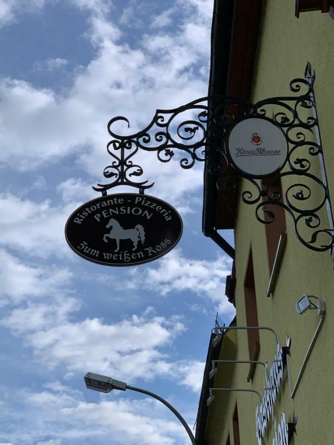 Zum Weissen Ross Hotel Лимбург-на-Лане Екстериор снимка