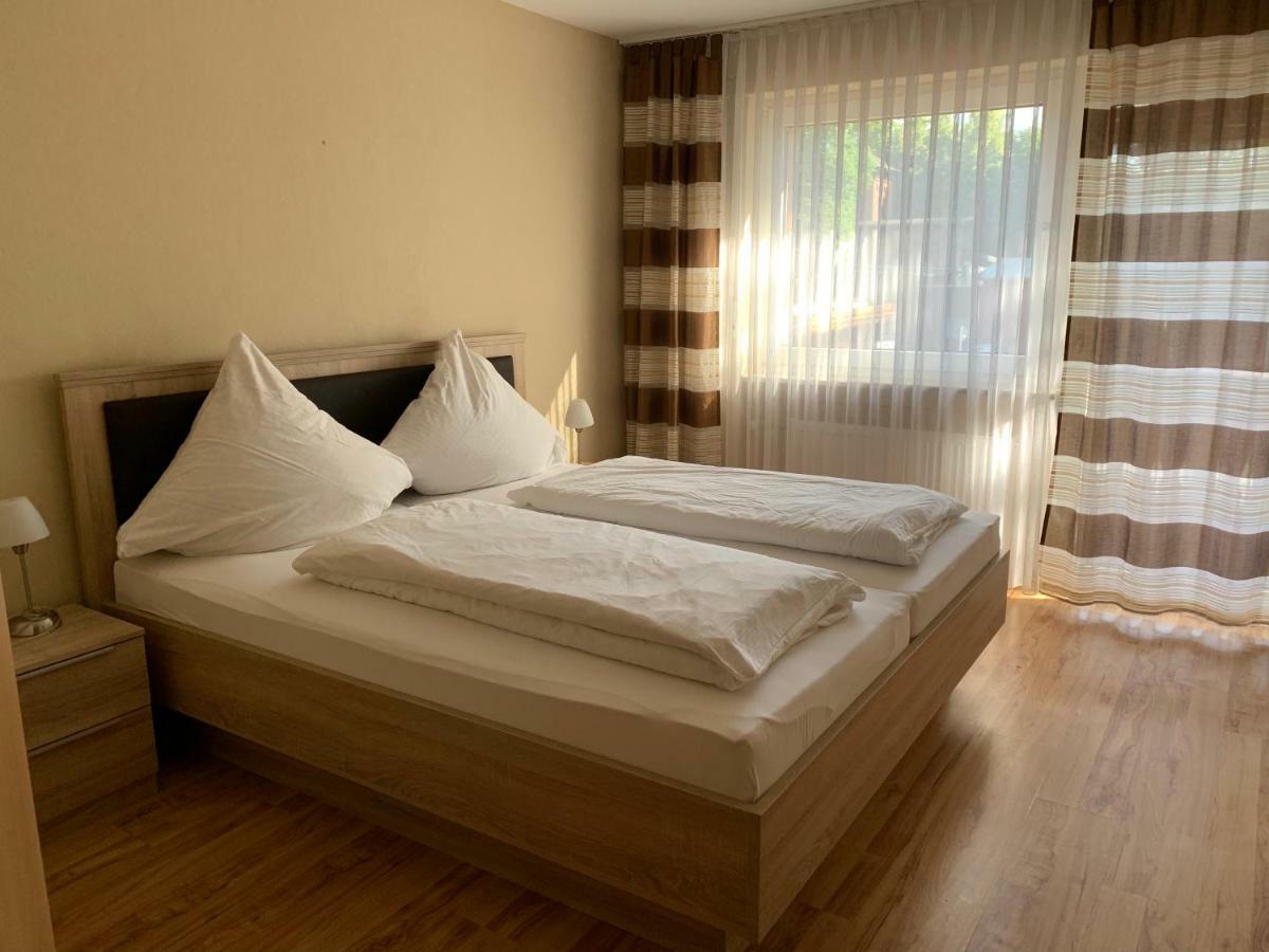 Zum Weissen Ross Hotel Лимбург-на-Лане Екстериор снимка